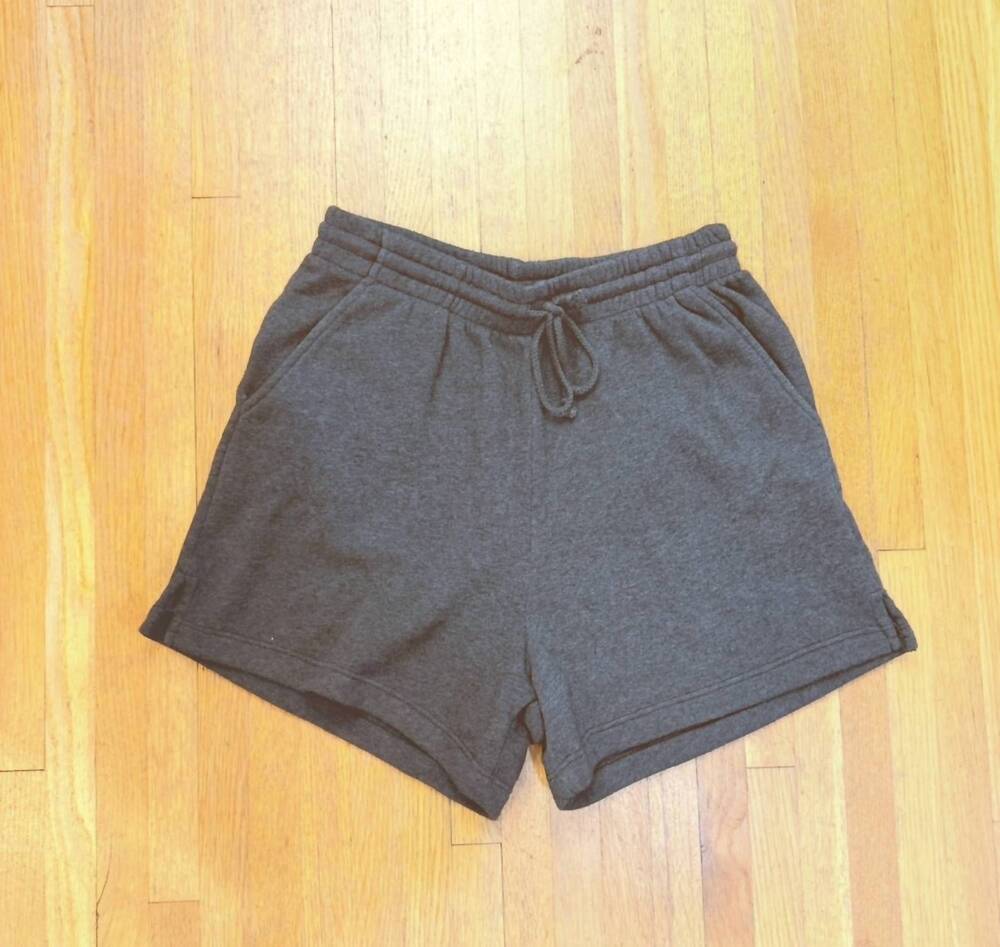 NEW DONNI. women's fleece shorts in grey